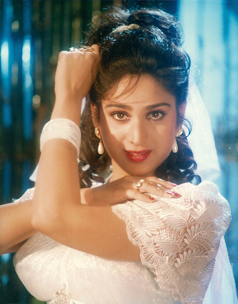 beautiful meenakshi seshadri wallpaper all u stars wallpaper 3
